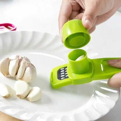 Mini Garlic Grinder – Compact, Creative & Effortlessly Efficient