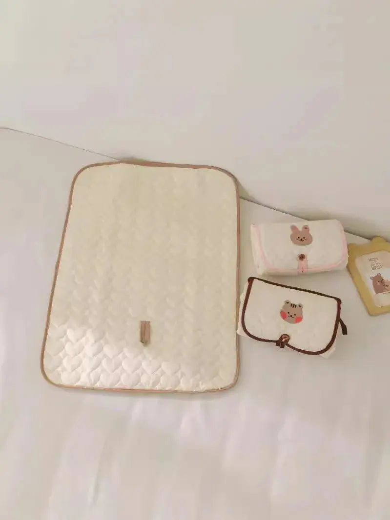 Luxe Aura Foldable Changing Pad – Clean, Comfortable & Ready Anywhere Luxe Aura Elegant