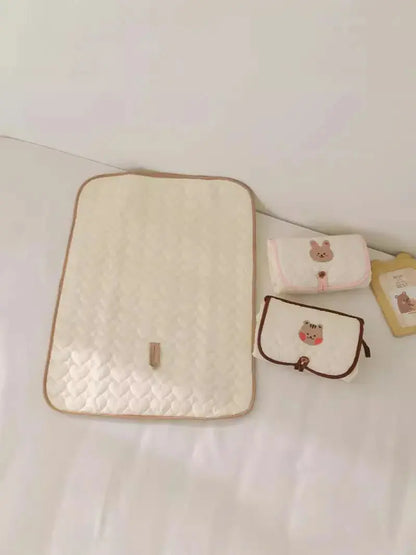 Luxe Aura Foldable Changing Pad – Clean, Comfortable & Ready Anywhere Luxe Aura Elegant